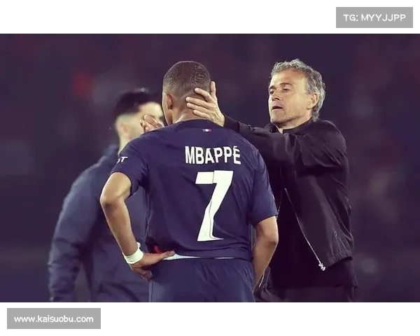 巴黎圣日耳曼商业模式的创新探索与未来挑战:辉煌背后的机遇与风险 巴黎圣日耳曼商业模式的创新探索与未来挑战:辉煌背后的机遇与风险