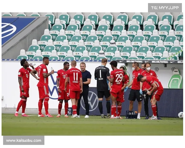 拜仁慕尼黑如何通过战略布局与战术调整稳固德甲领军地位